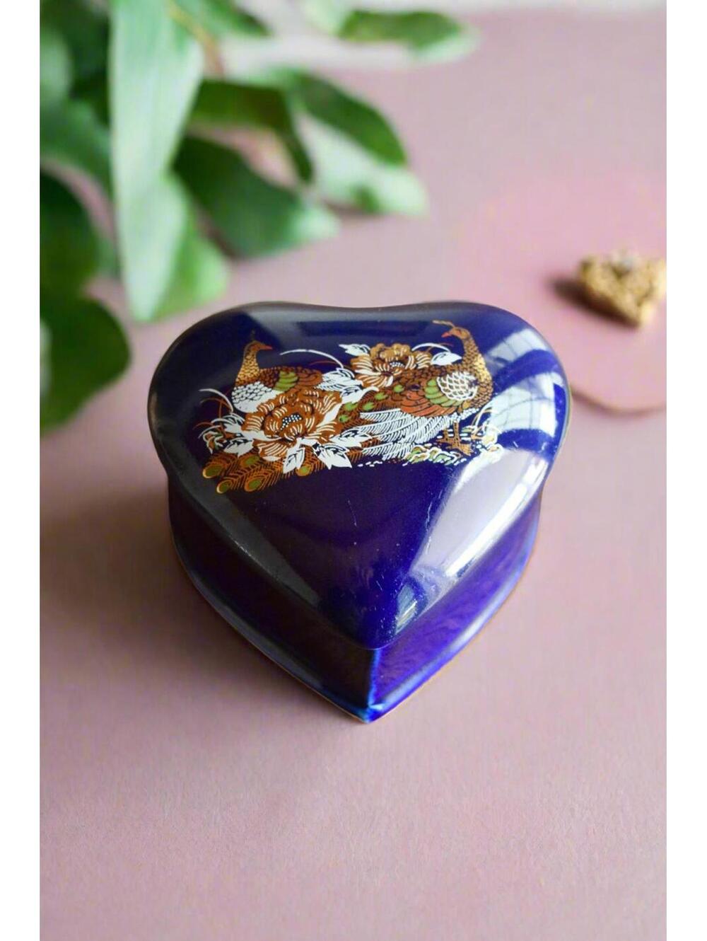 Taiwanese Cobalt Porcelain Heart-Form Box